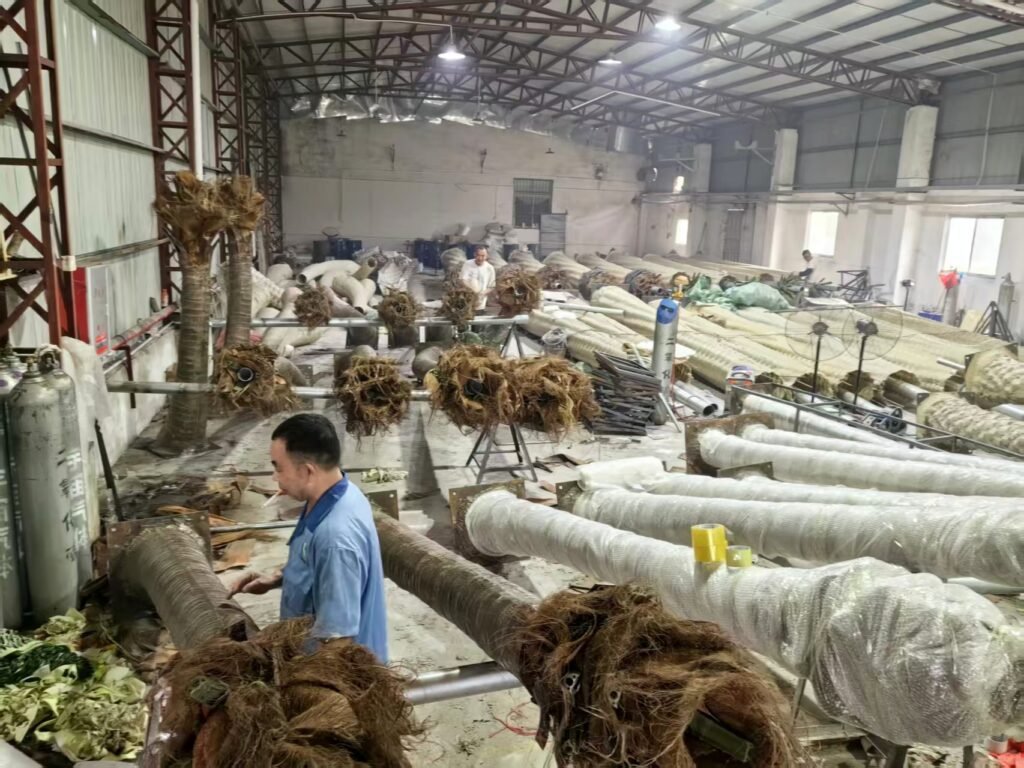 artificial-tree-trunk-production